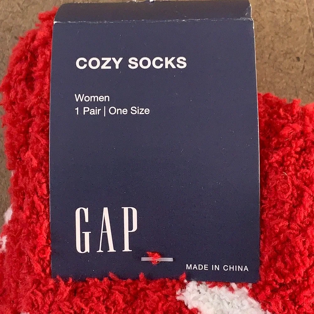 GAP Women's One Size Red‎ Snowflake Cozy Crew Socks 1 Pair NWT